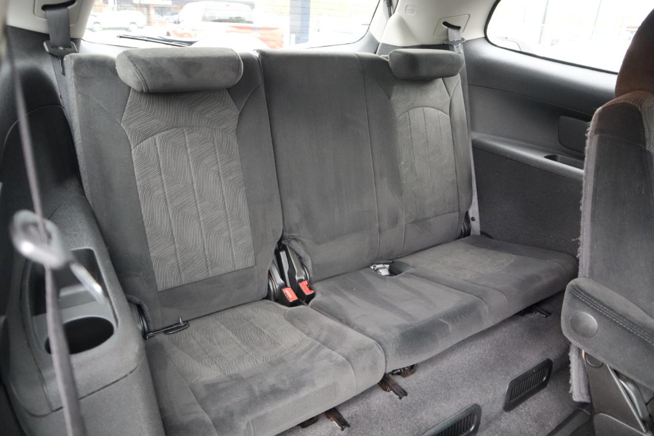 Buick Enclave Convenience FWD 2012