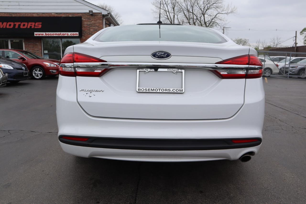 Ford Fusion S 2018