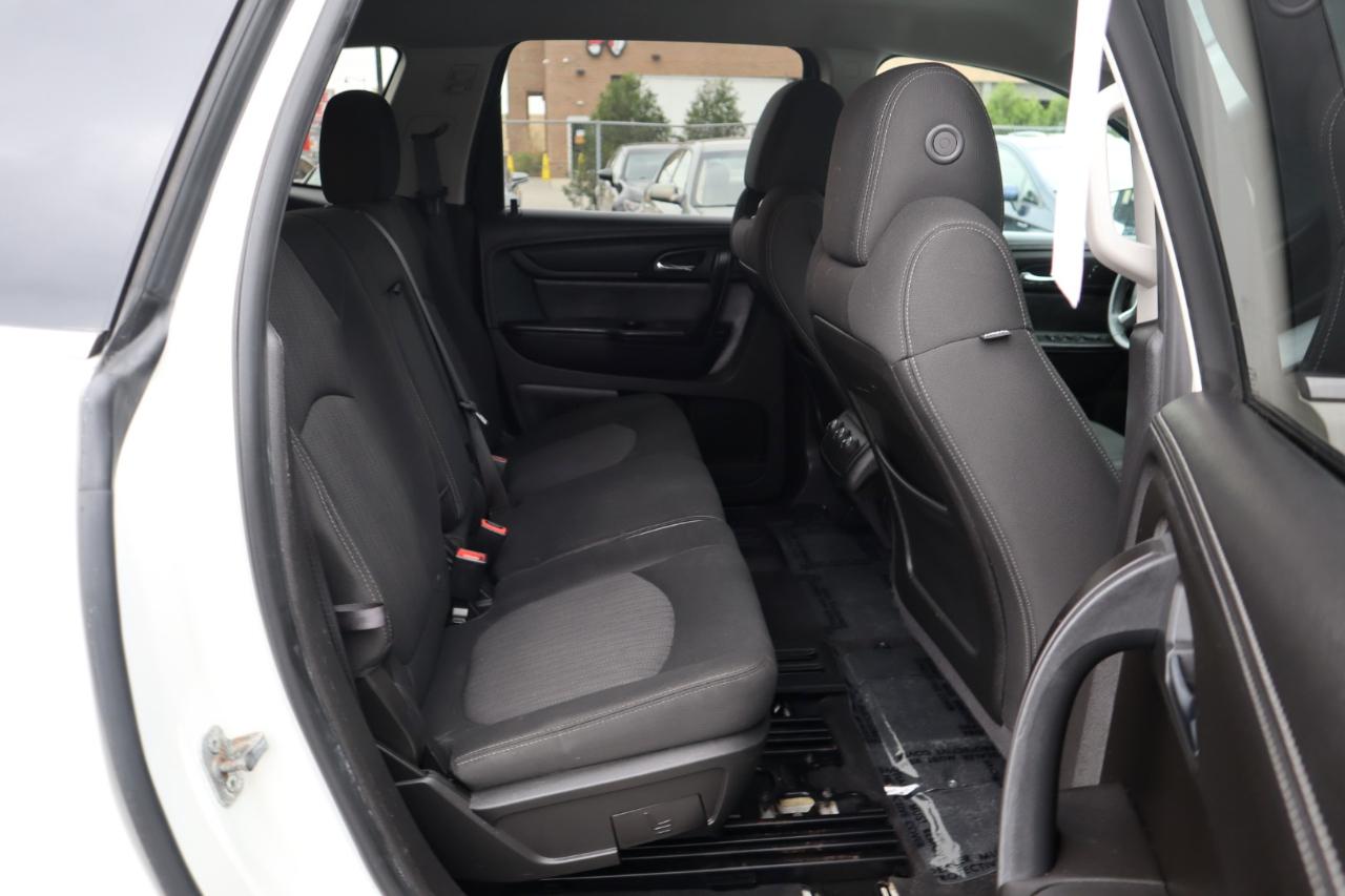 Chevrolet Traverse 1LT AWD 2013