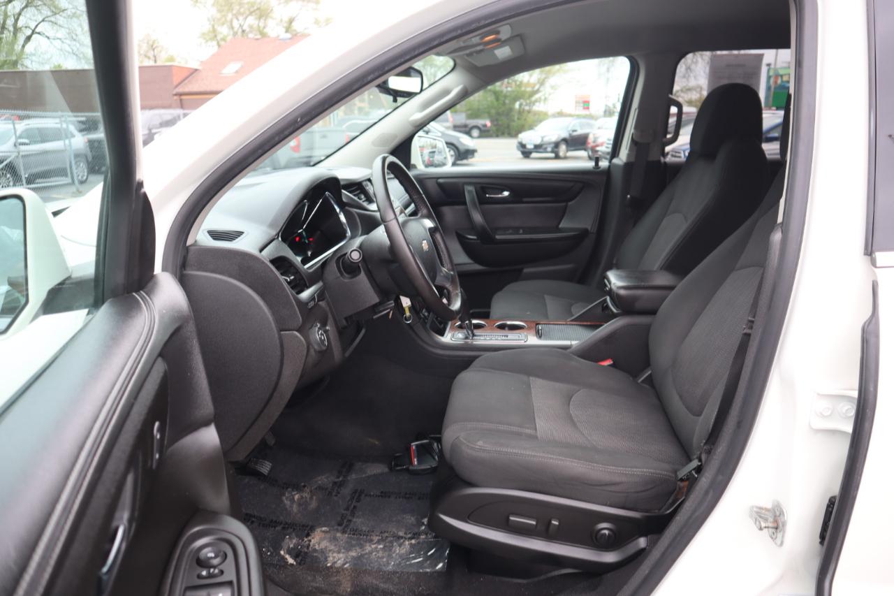 Chevrolet Traverse 1LT AWD 2013