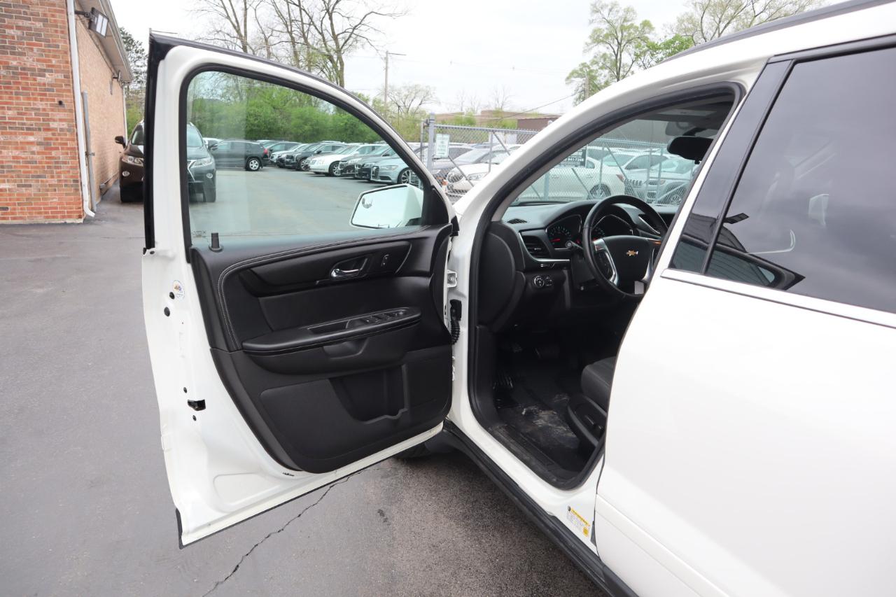 Chevrolet Traverse 1LT AWD 2013