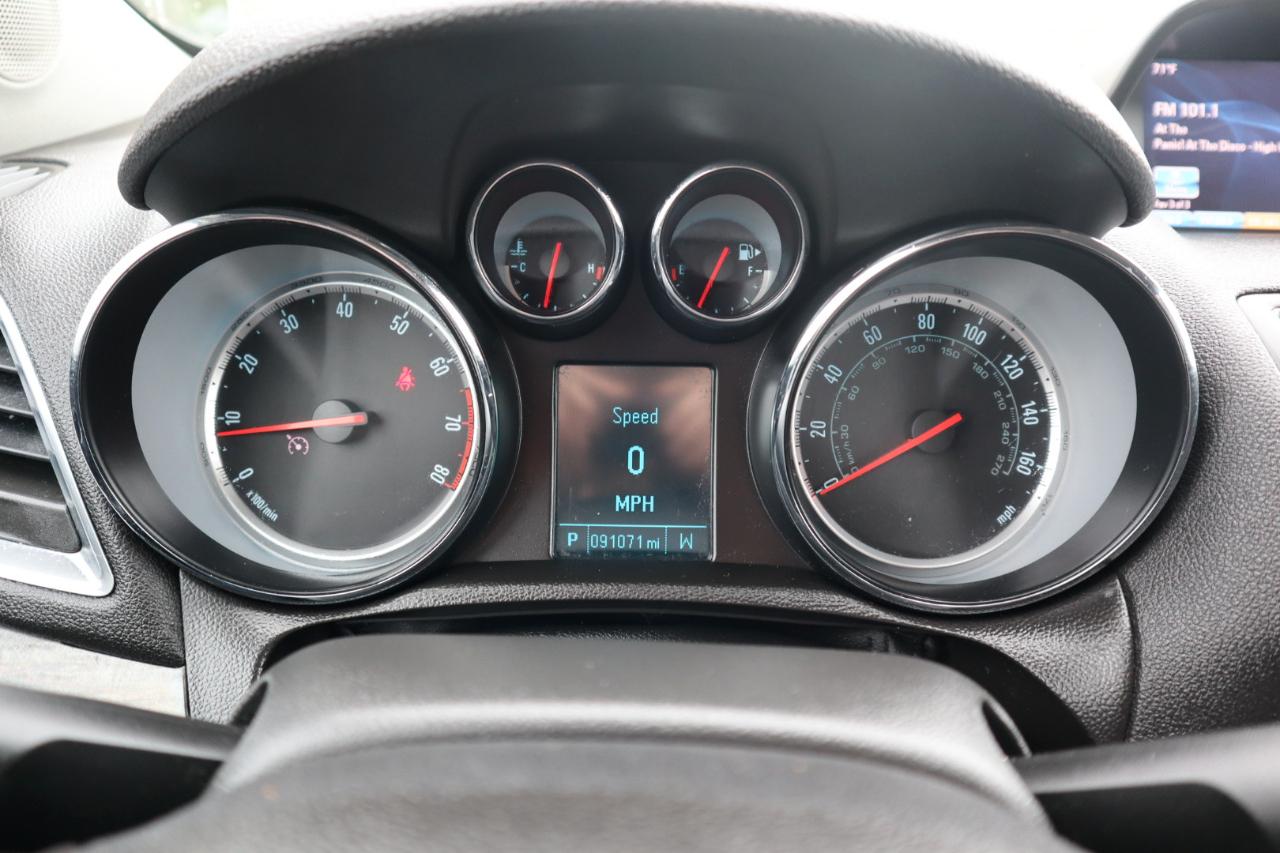 Buick Encore Base FWD 2014