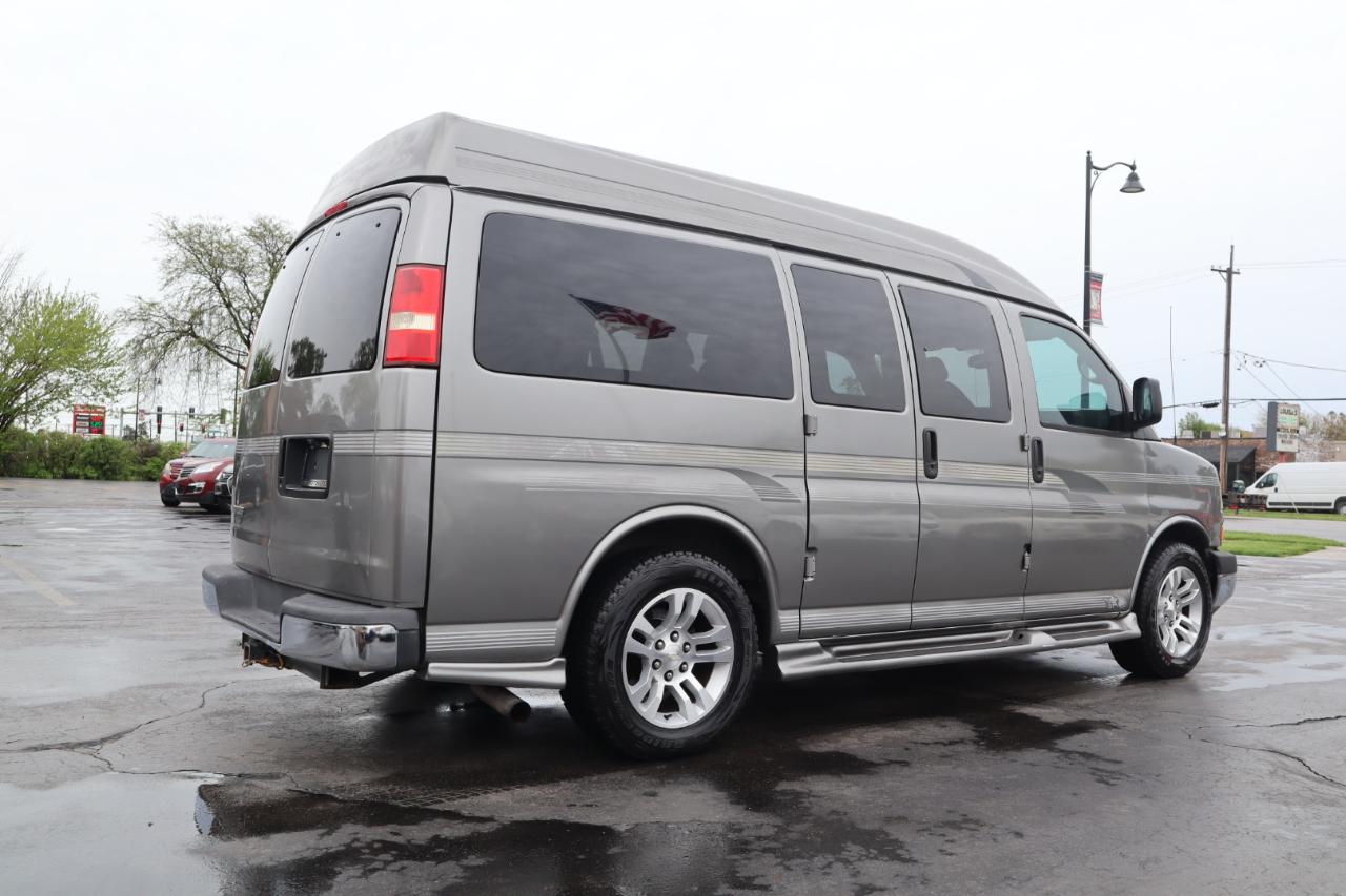 Chevrolet Express 1500 LT 2007