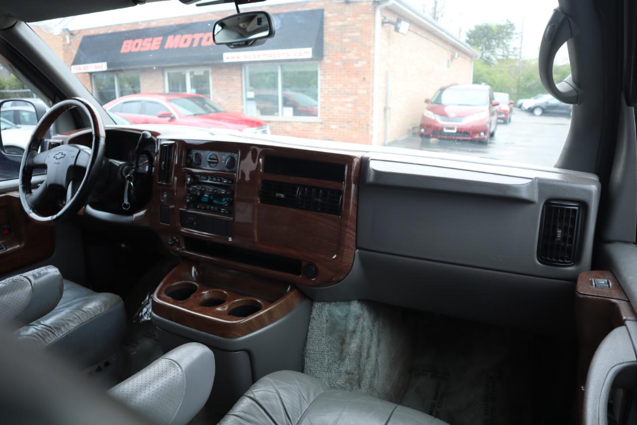 Chevrolet Express 1500 LT 2007