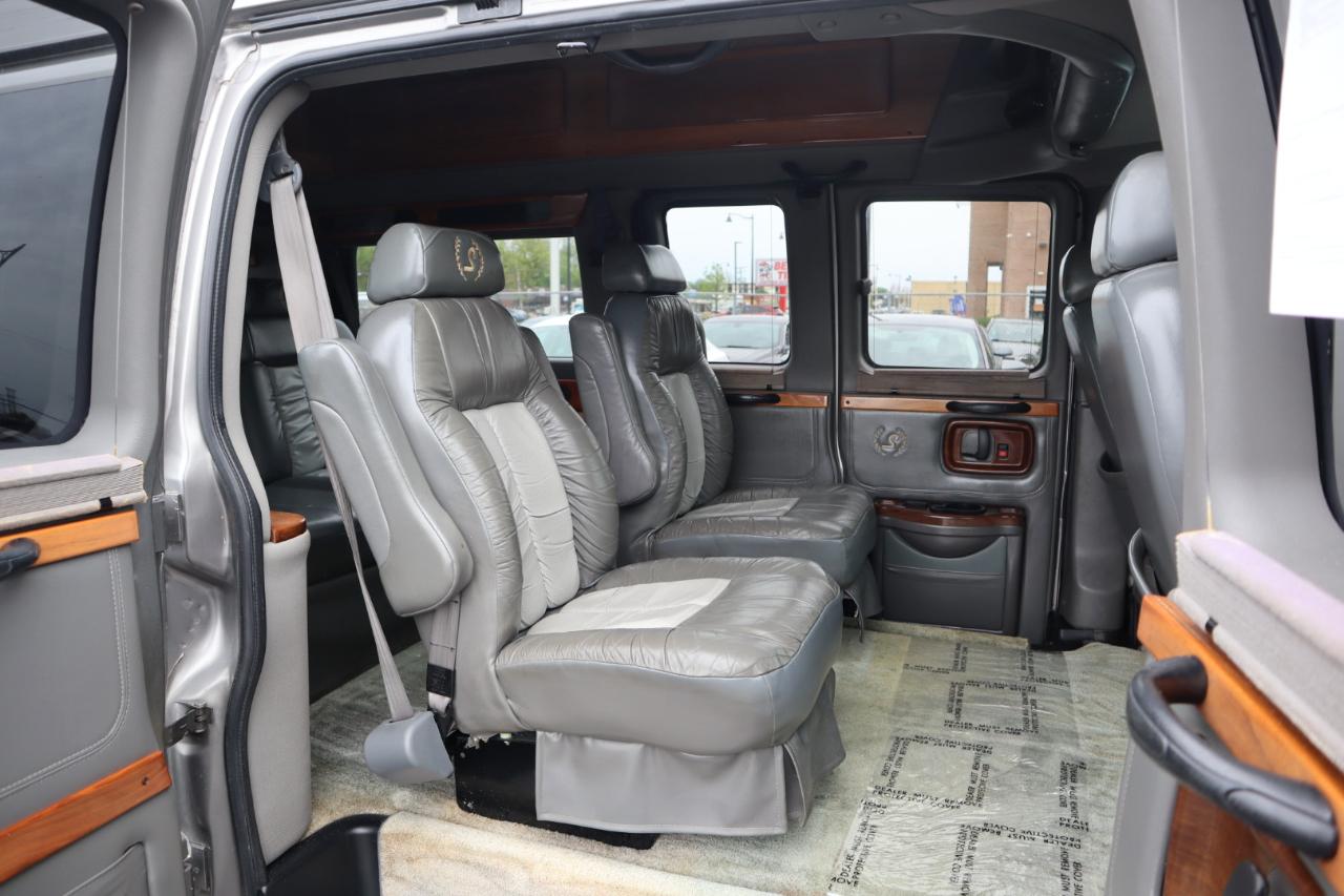 Chevrolet Express 1500 LT 2007