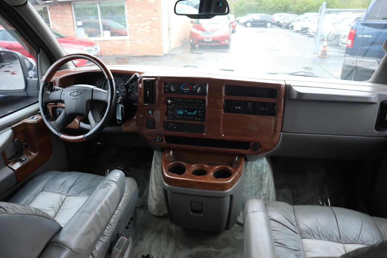 Chevrolet Express 1500 LT 2007