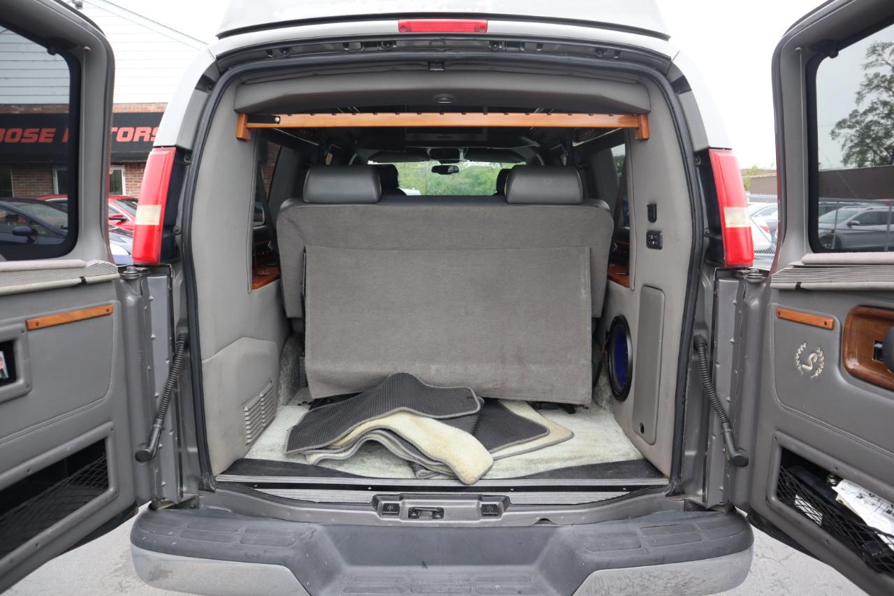 Chevrolet Express 1500 LT 2007