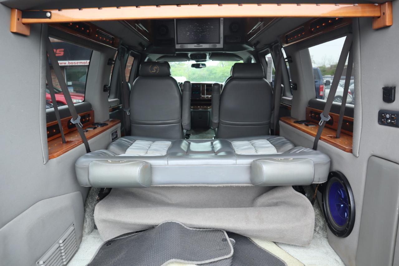 Chevrolet Express 1500 LT 2007