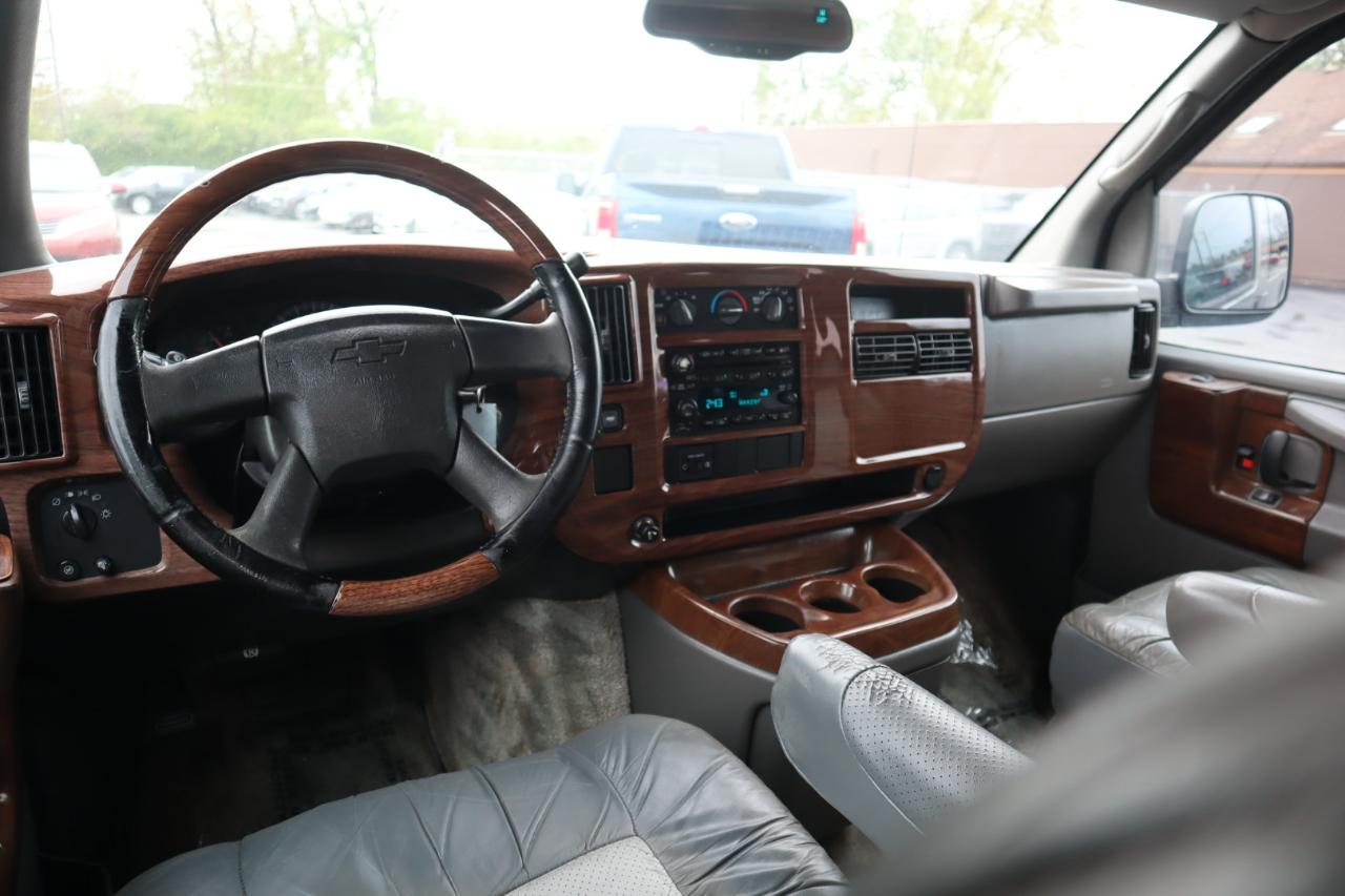 Chevrolet Express 1500 LT 2007