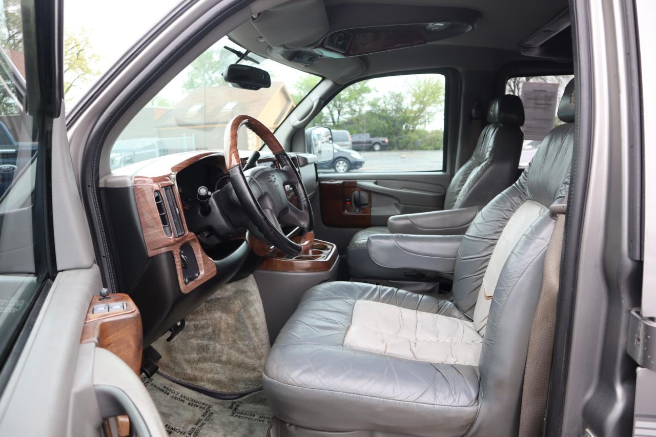 Chevrolet Express 1500 LT 2007