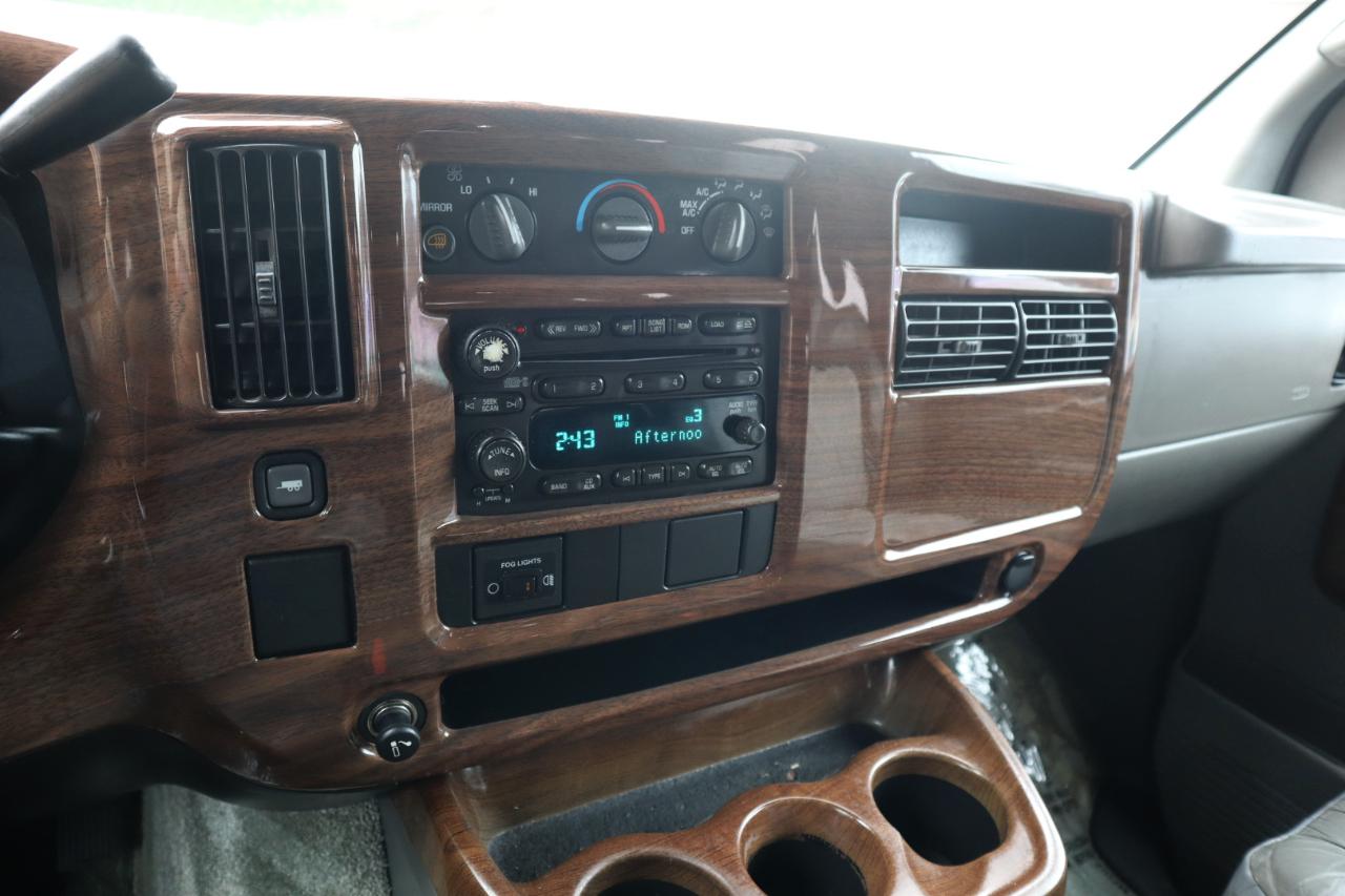 Chevrolet Express 1500 LT 2007