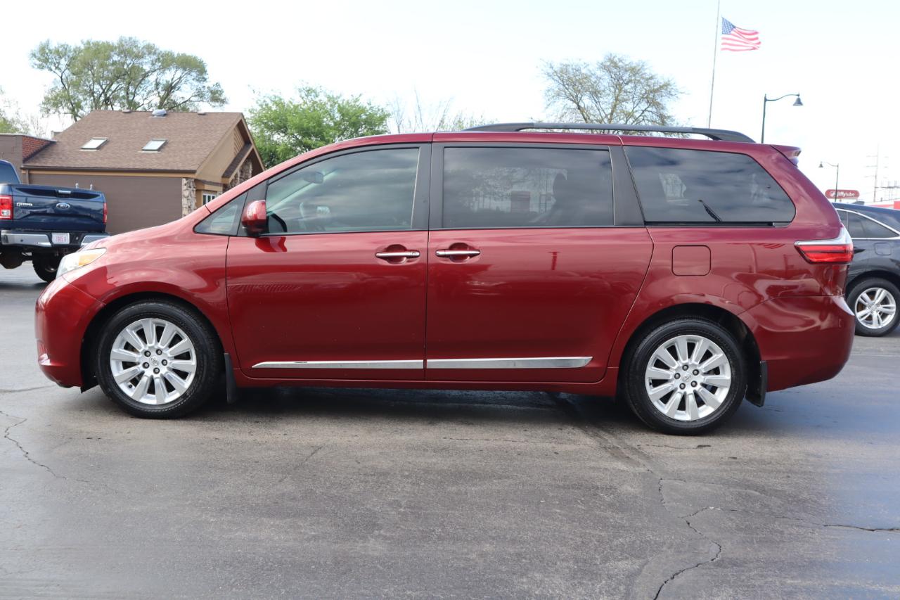 Toyota Sienna Limited AWD 7-Passenger V6 2015