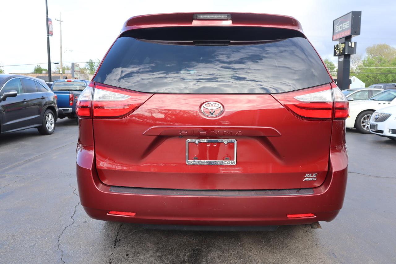 Toyota Sienna Limited AWD 7-Passenger V6 2015