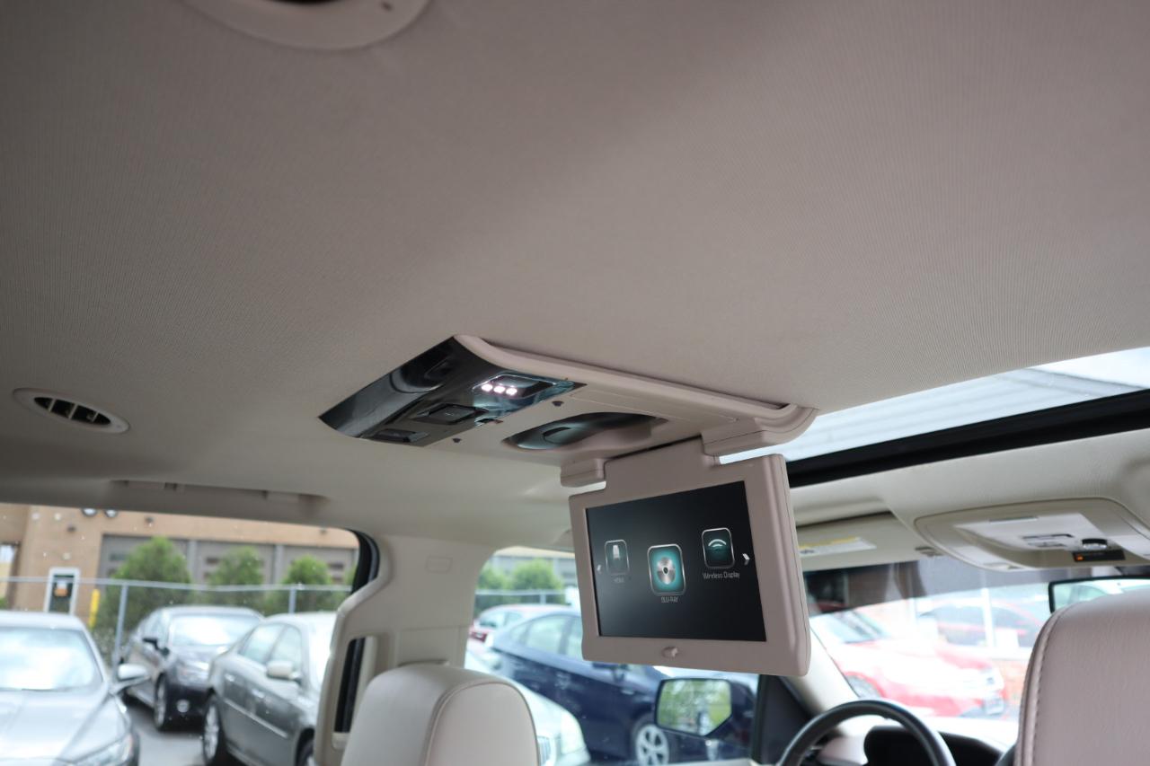 GMC Yukon Denali 4WD 2017