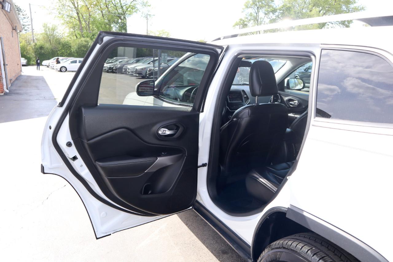 Jeep Cherokee Latitude Plus FWD 2019