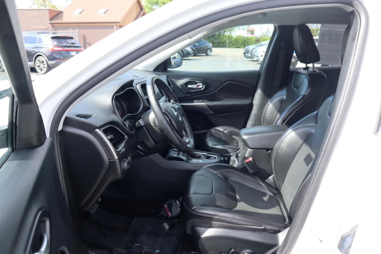 Jeep Cherokee Latitude Plus FWD 2019