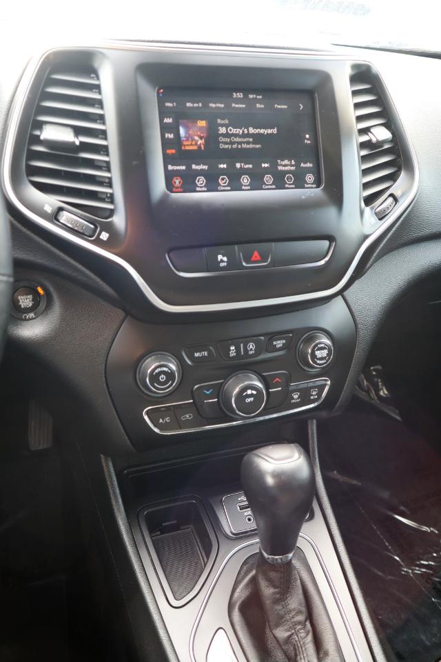 Jeep Cherokee Latitude Plus FWD 2019
