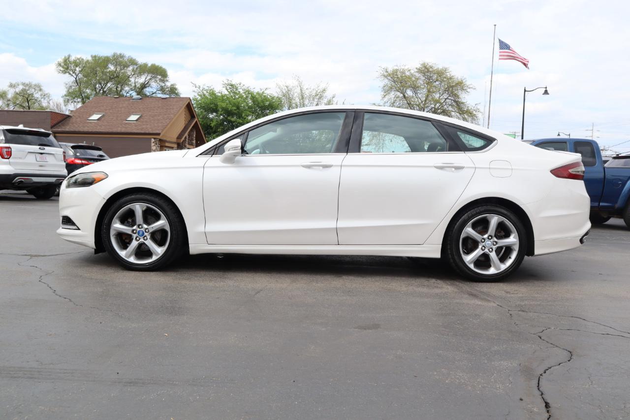 Ford Fusion SE 2013