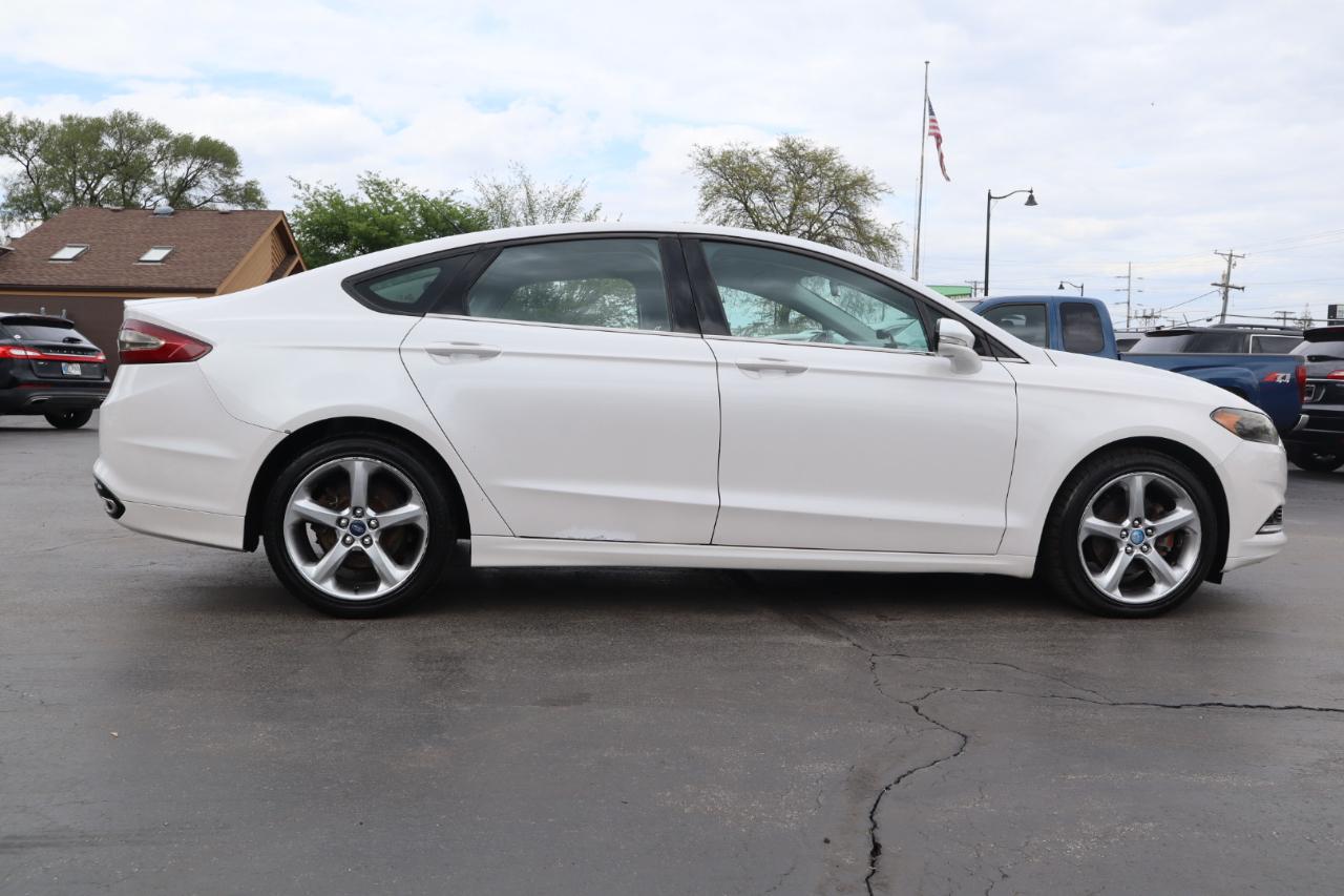 Ford Fusion SE 2013