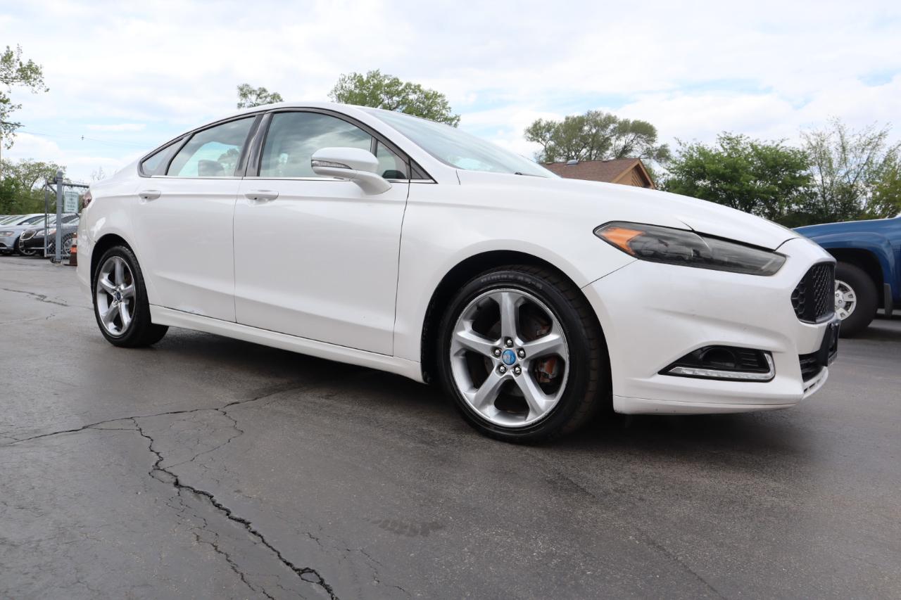 Ford Fusion SE 2013