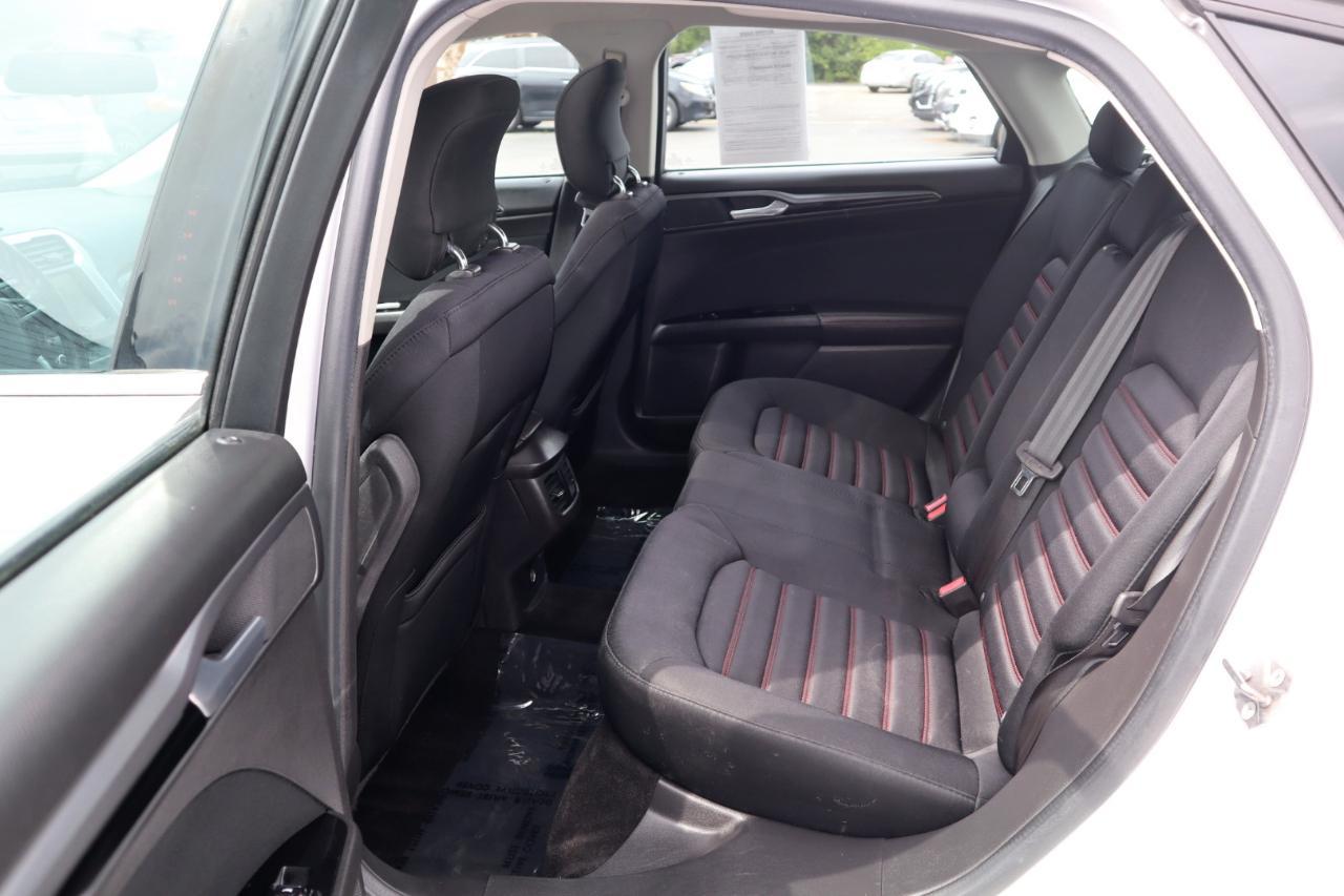 Ford Fusion SE 2013