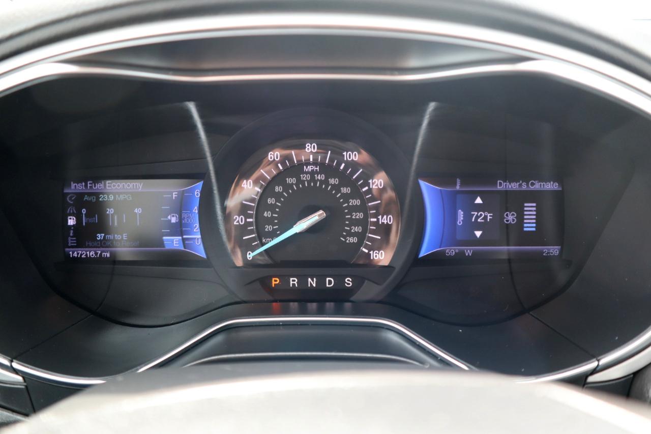 Ford Fusion SE 2013