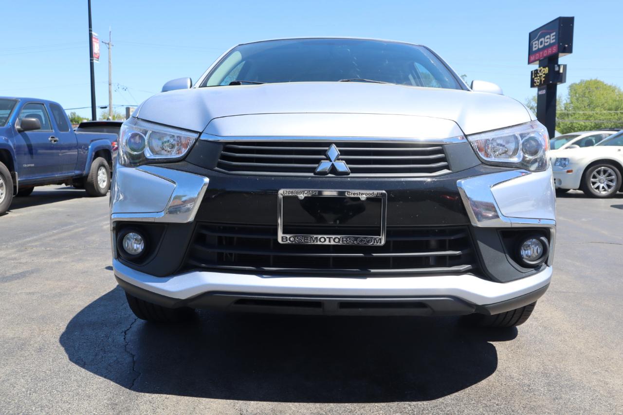 Mitsubishi Outlander Sport 2.4 SE 4WD CVT 2017