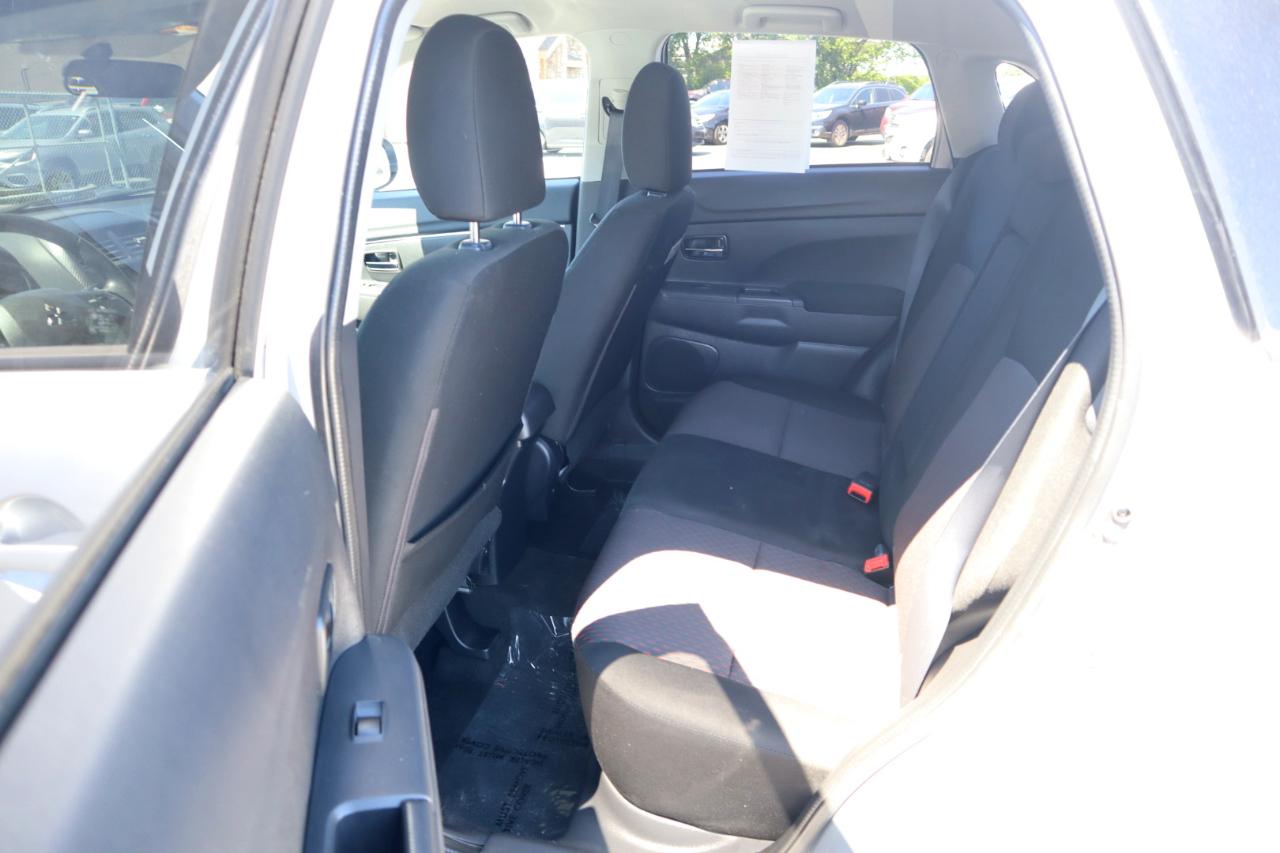 Mitsubishi Outlander Sport 2.4 SE 4WD CVT 2017