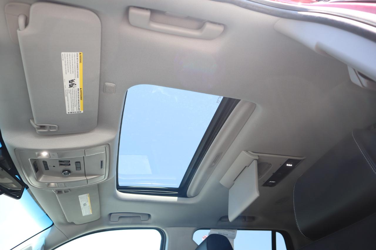 Chevrolet Tahoe LTZ 4WD 2015