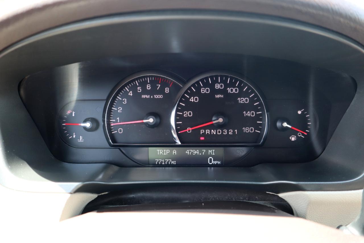 Cadillac DTS Sedan 2007