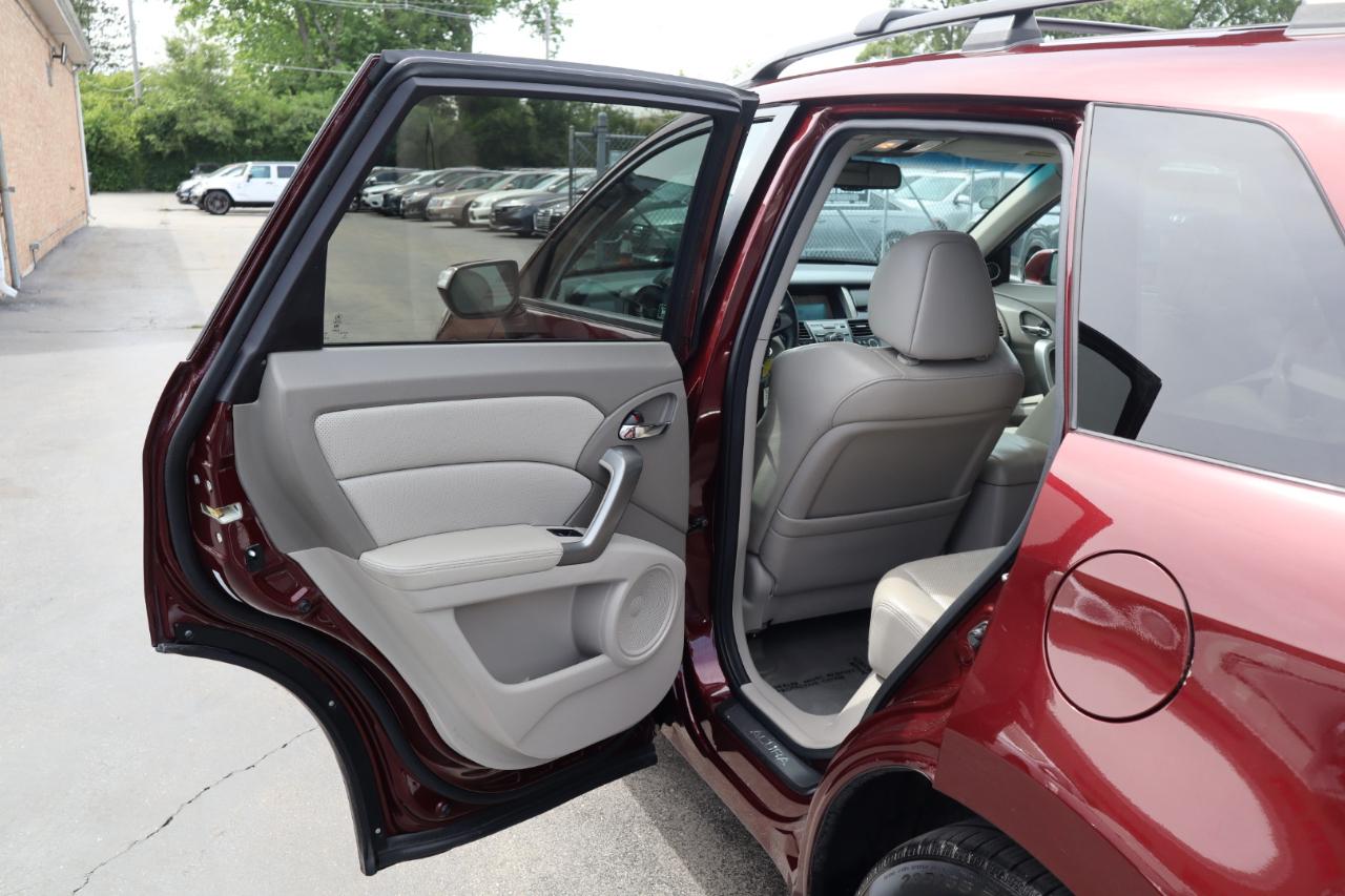 Acura RDX 5-Spd AT SH-AWD with Technology Package 2011
