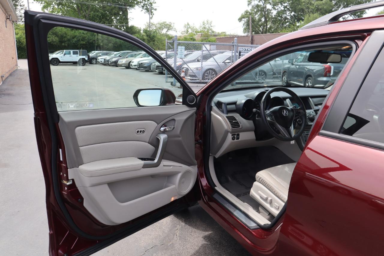 Acura RDX 5-Spd AT SH-AWD with Technology Package 2011