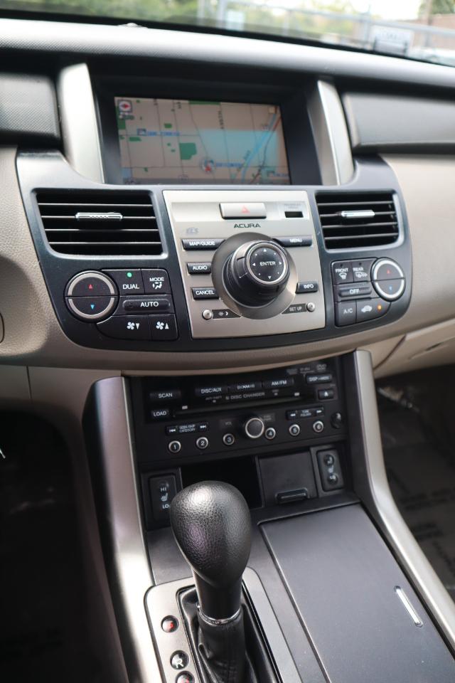 Acura RDX 5-Spd AT SH-AWD with Technology Package 2011