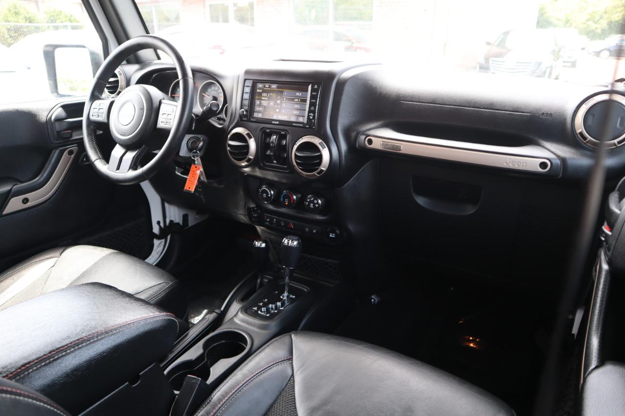 Jeep Wrangler Unlimited Sahara 4WD 2016