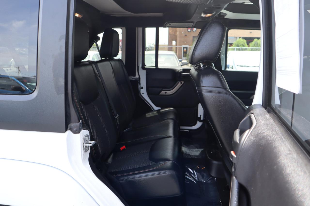Jeep Wrangler Unlimited Sahara 4WD 2016