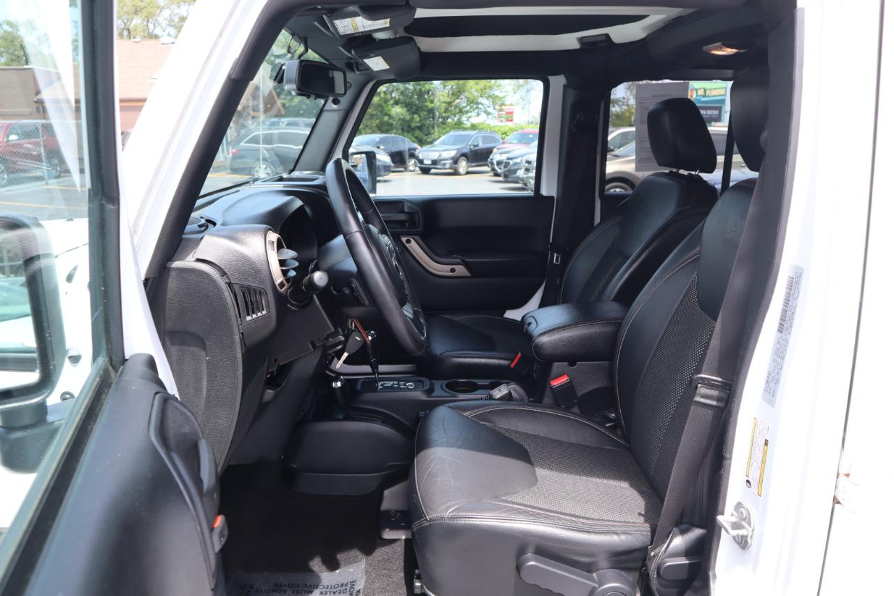 Jeep Wrangler Unlimited Sahara 4WD 2016