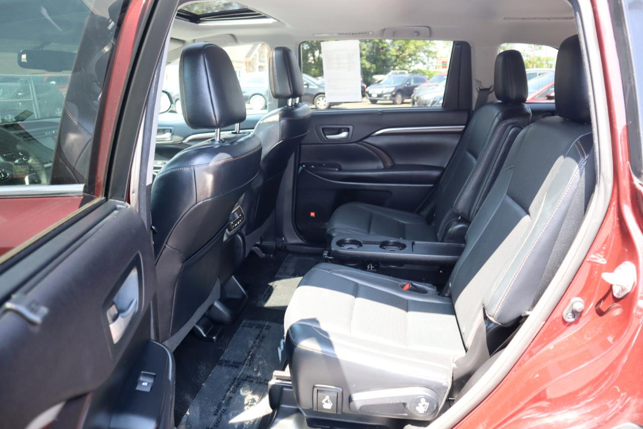 Toyota Highlander Limited AWD V6 2016