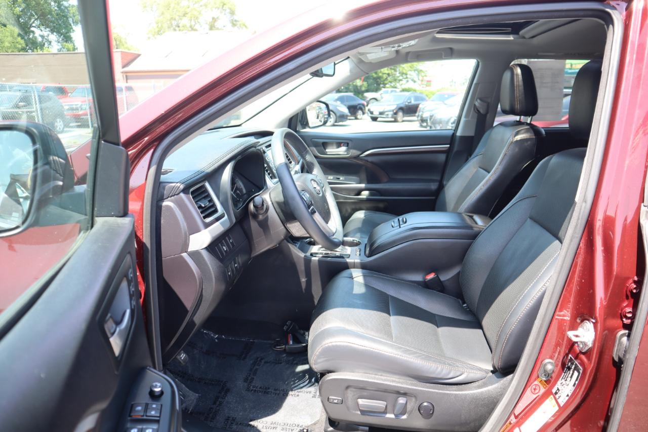 Toyota Highlander Limited AWD V6 2016