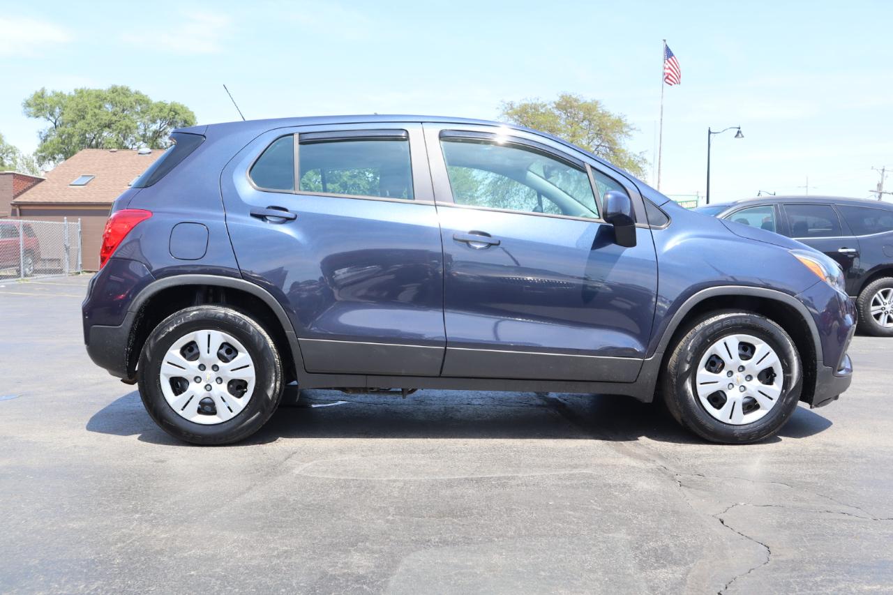 Chevrolet Trax LS FWD 2018