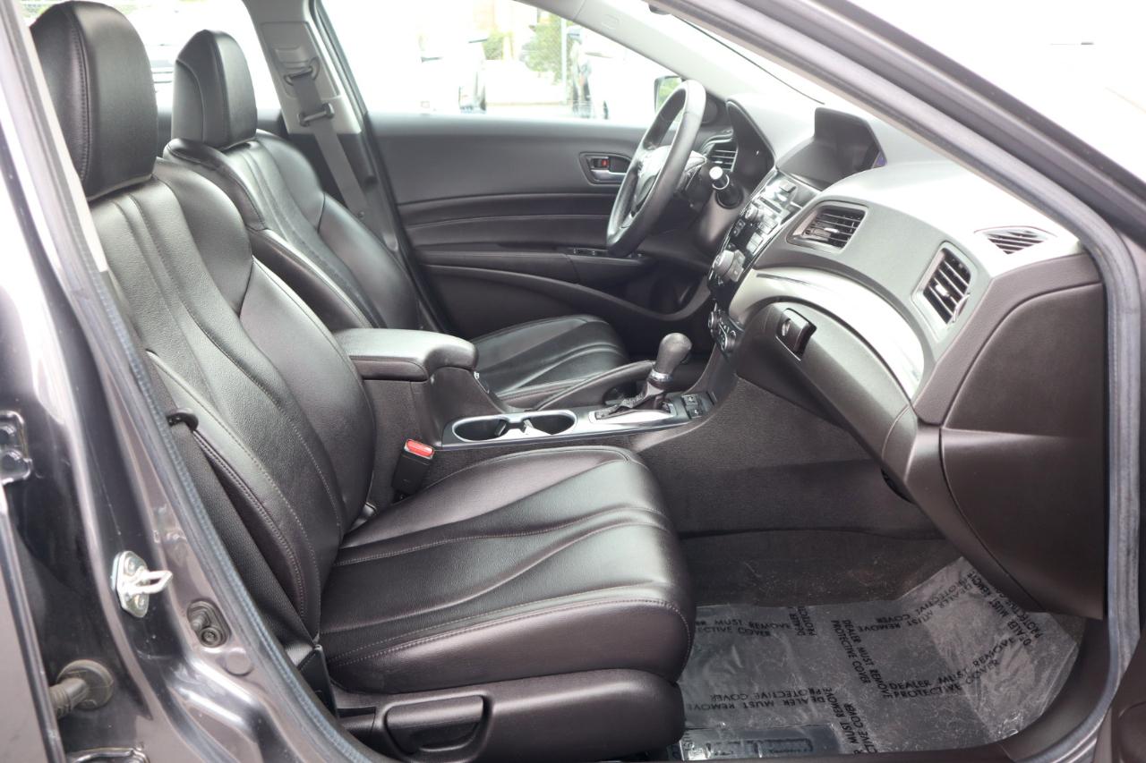 Acura ILX Base 2019