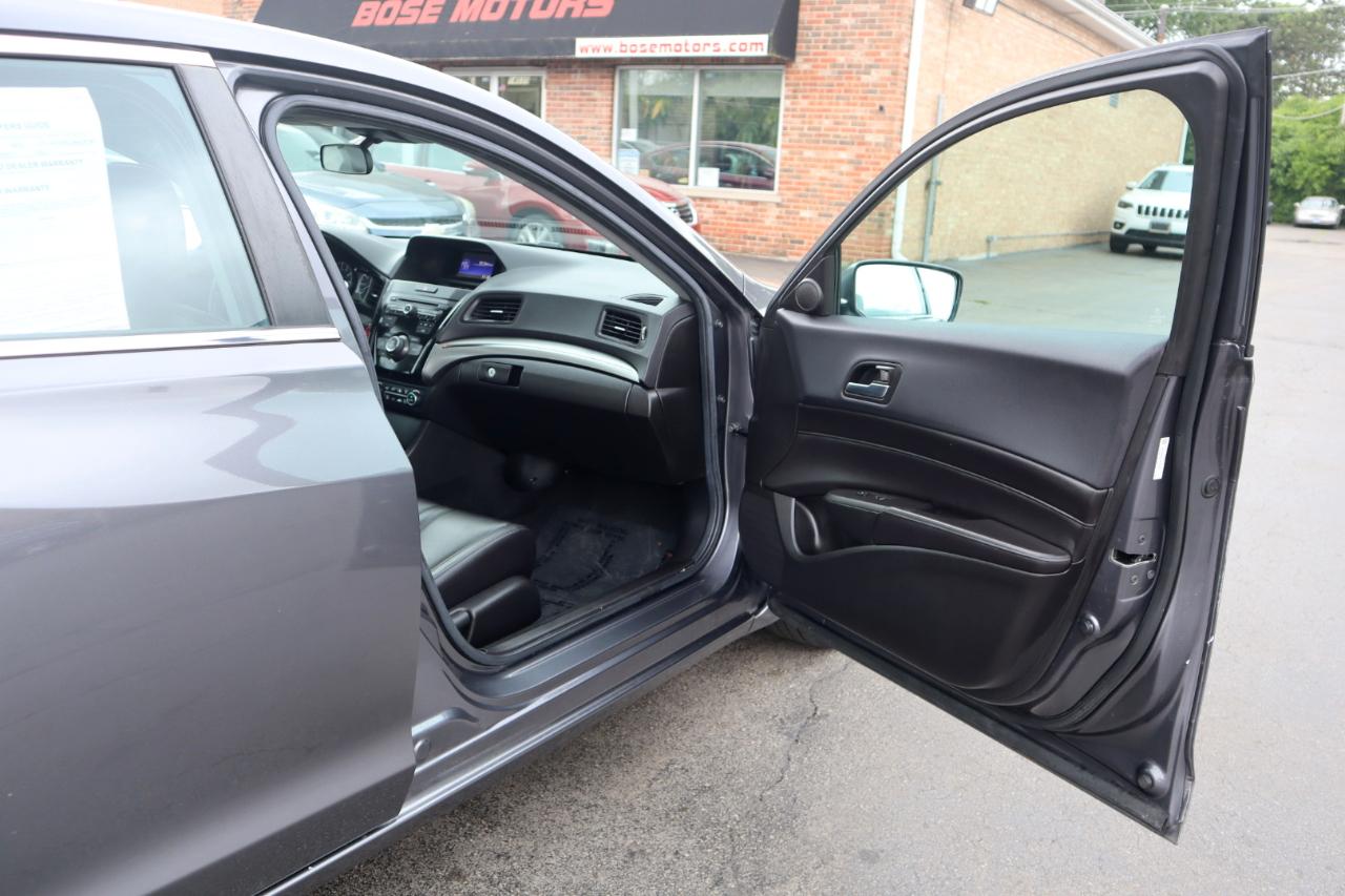 Acura ILX Base 2019