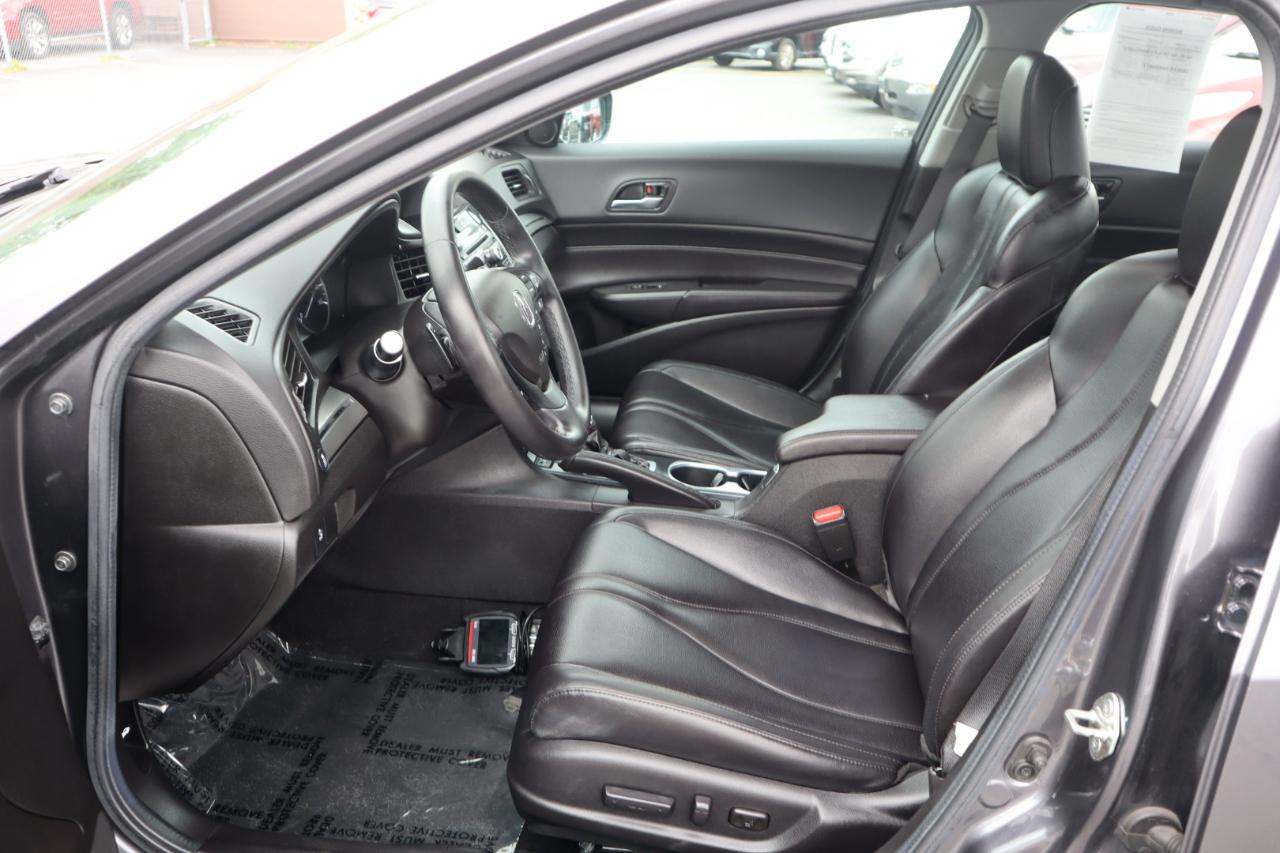 Acura ILX Base 2019