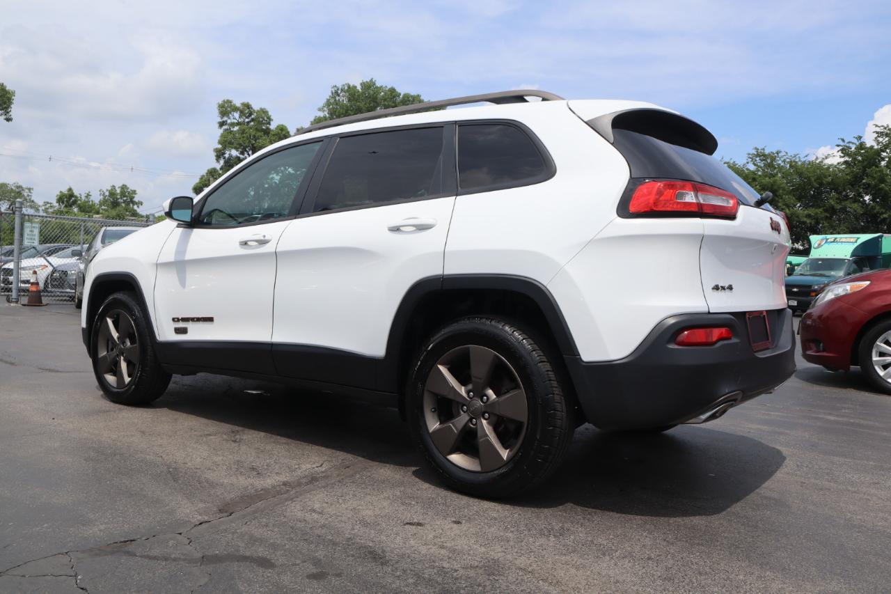 Jeep Cherokee Latitude 4WD 2016