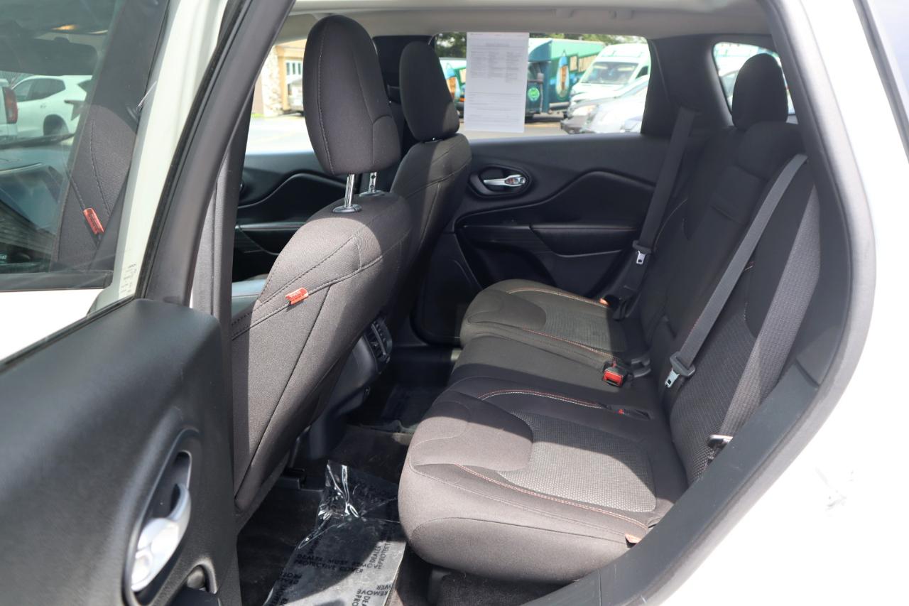 Jeep Cherokee Latitude 4WD 2016