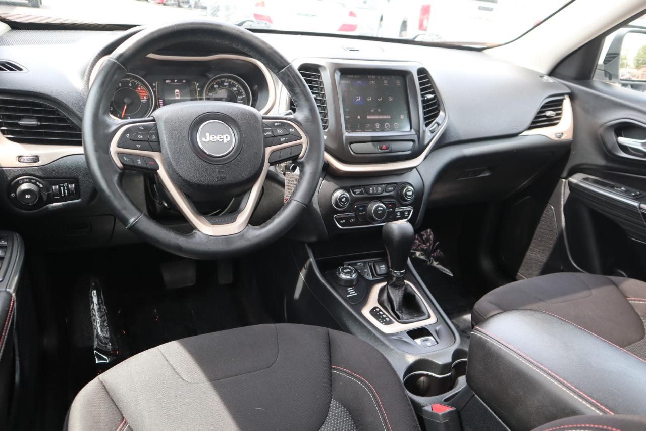 Jeep Cherokee Latitude 4WD 2016