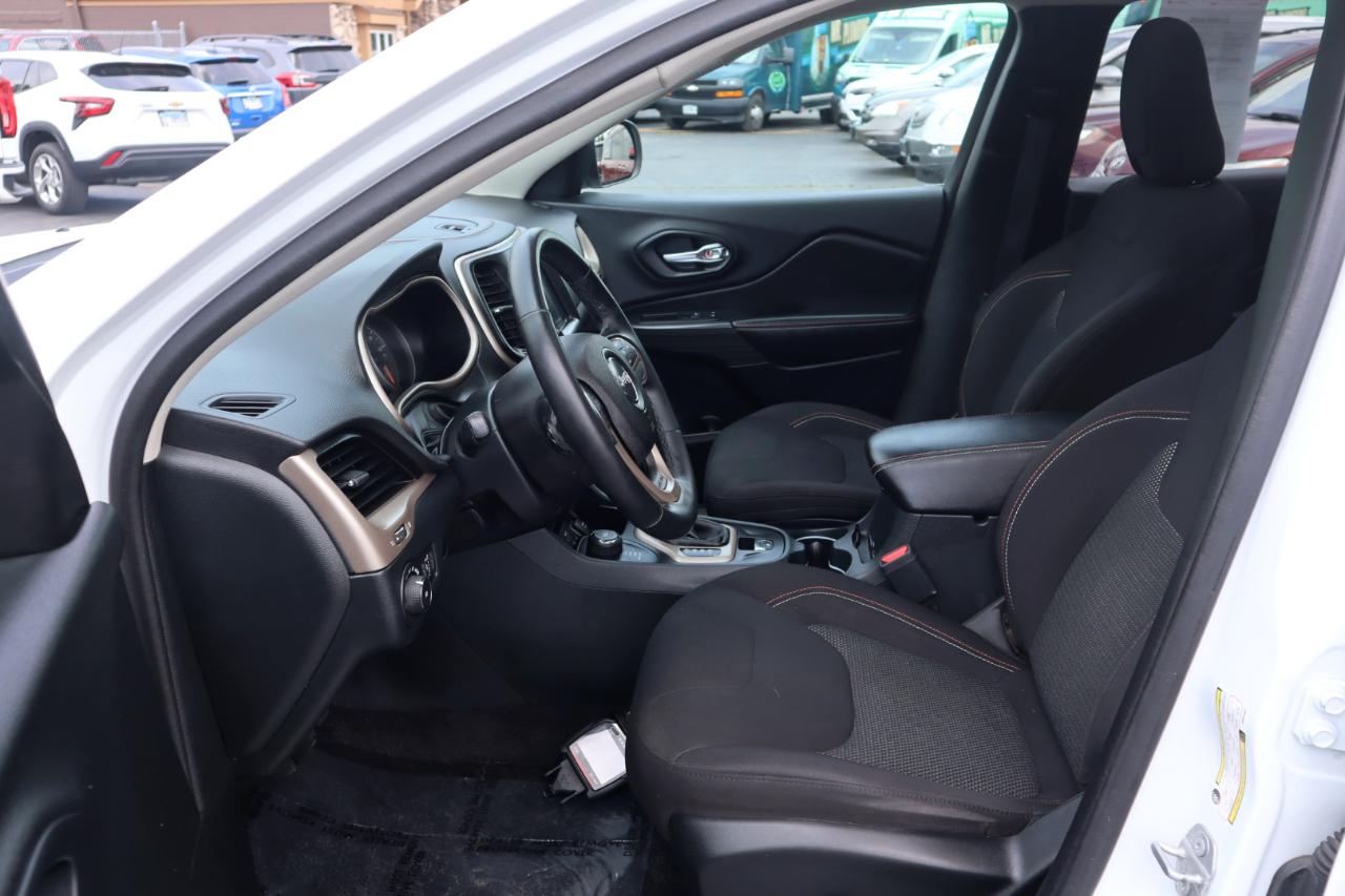 Jeep Cherokee Latitude 4WD 2016