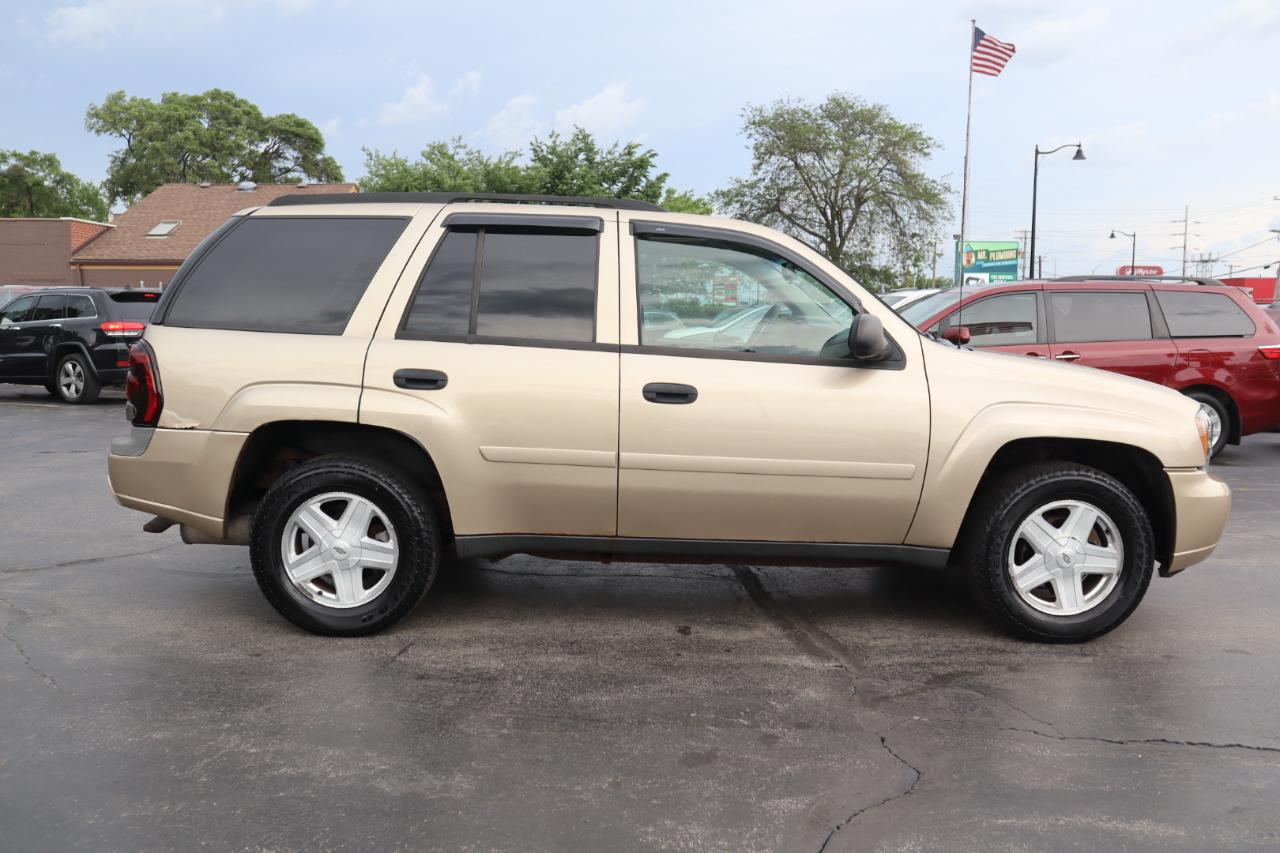 Chevrolet TrailBlazer LS 4WD 2006