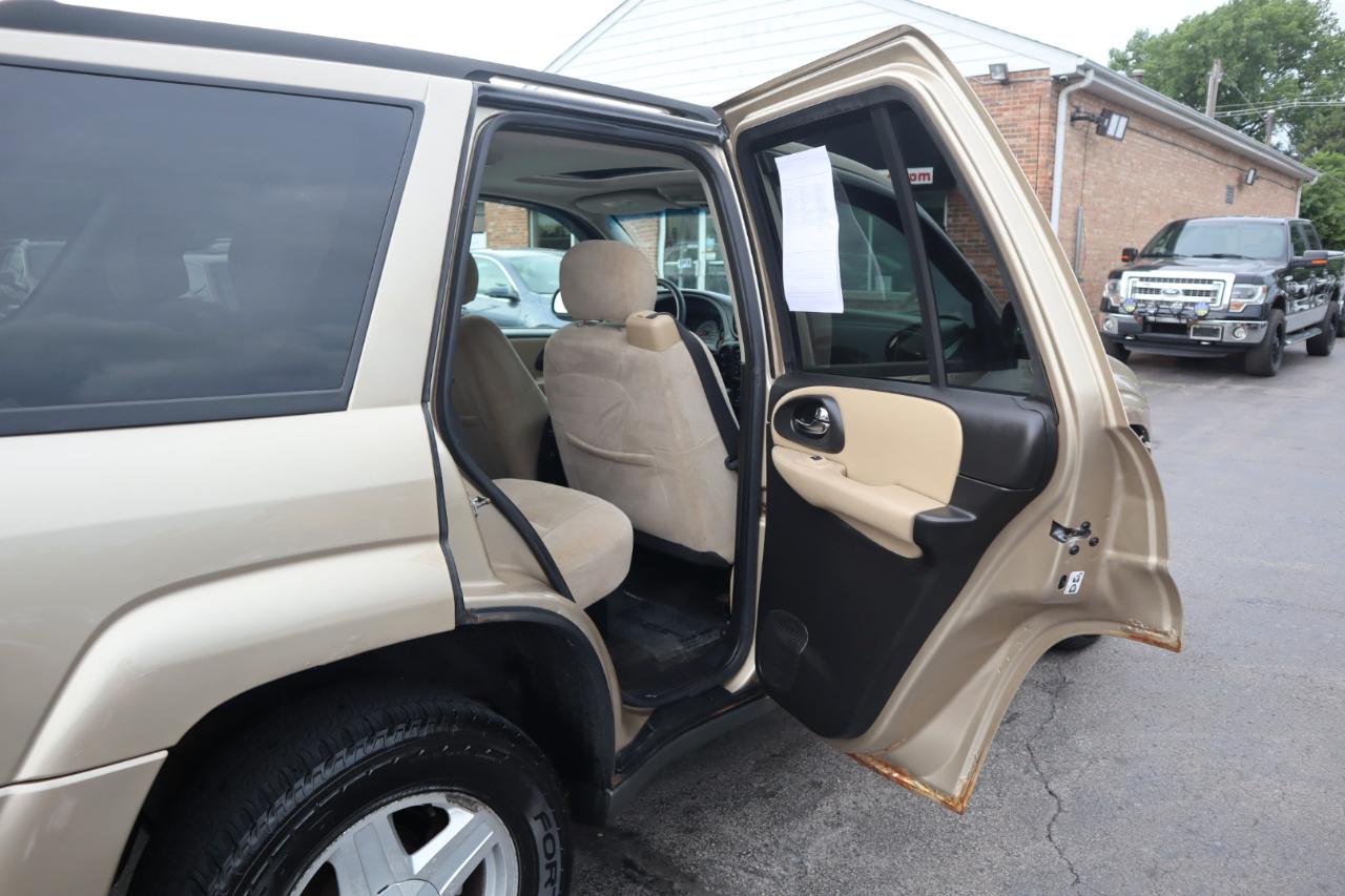 Chevrolet TrailBlazer LS 4WD 2006