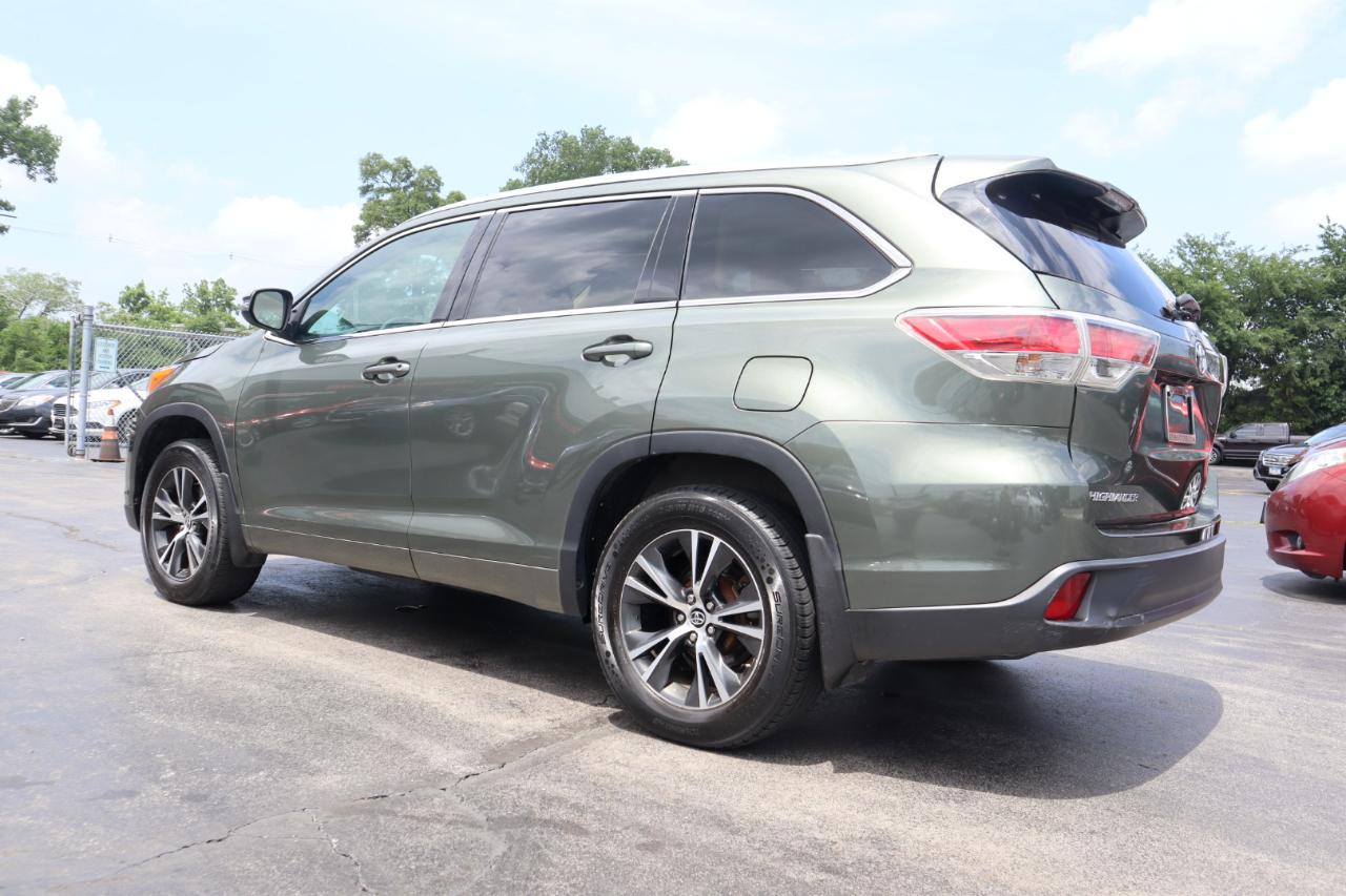 Toyota Highlander XLE AWD V6 2016