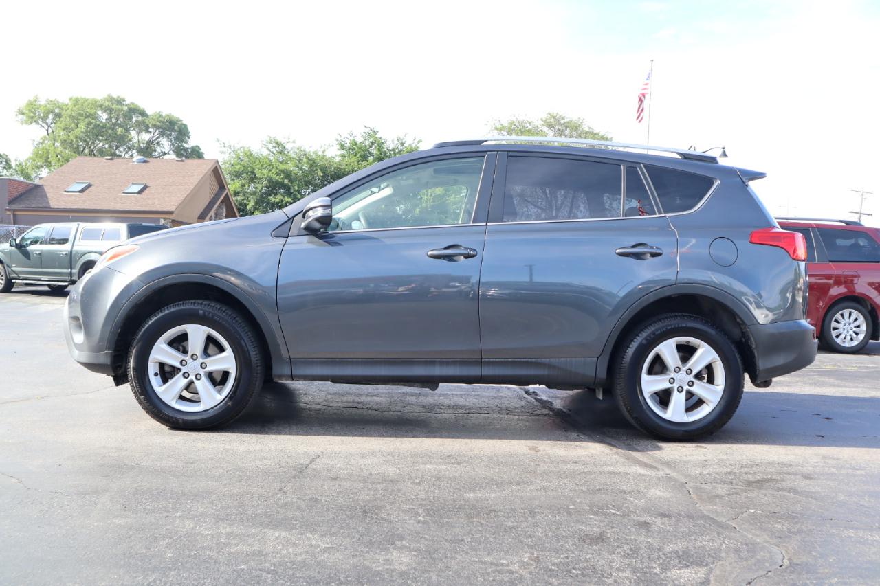 Toyota RAV4 XLE AWD 2013